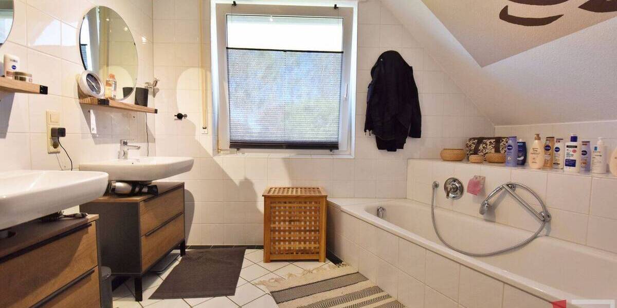 Einfamilienhaus Dinklage - 4 Zimmer, 128 m&sup2;, 950&euro; | Angebot:26683837
