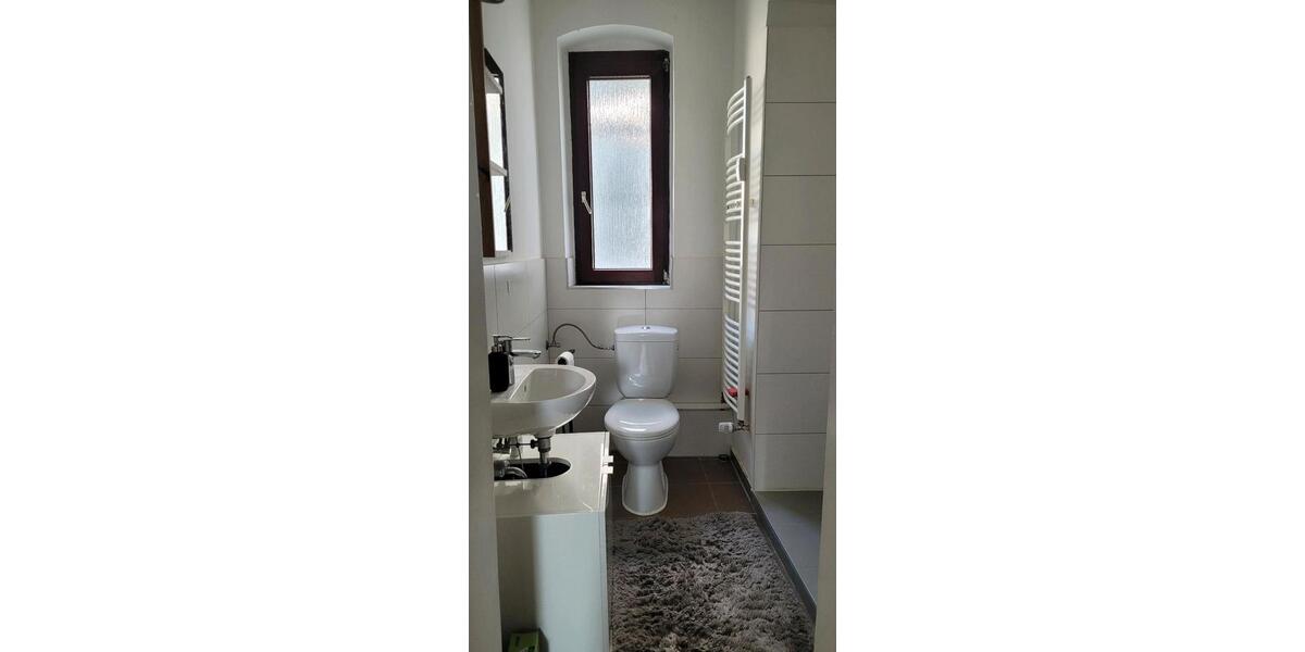 Wohnen auf Zeit Halle (Saale) - 12 Zimmer, 130 m&sup2;, 380&euro; | Angebot:26031318