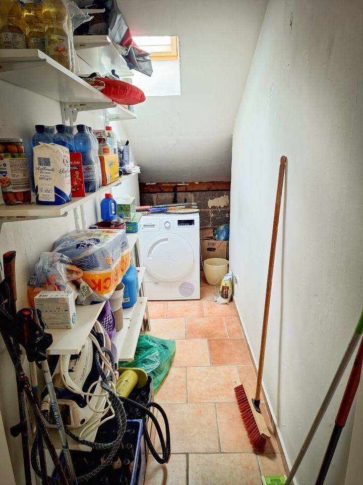 4 Zimmer Dachgeschoßwohnung in Kall-Scheven zu vermieten