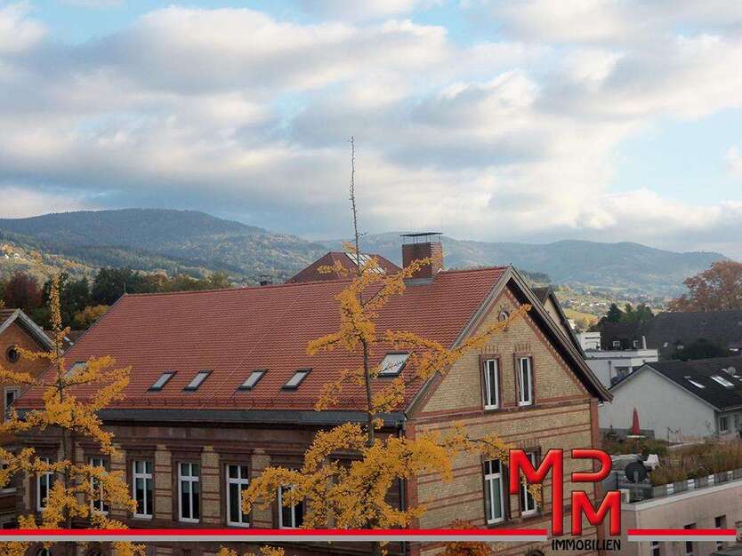 Haus zum Mieten in Bühl - Zentrum 1.390 € 150 m² 5 zimmer