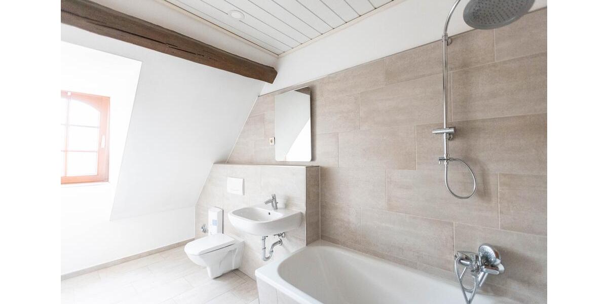 Etagenwohnung Torgau - 1 Zimmer, 145 m&sup2;, 995&euro; | Angebot:26300859