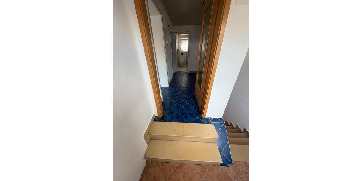 Etagenwohnung Weilmünster - 4 Zimmer, 120 m&sup2;, 1.050&euro; | Angebot:26286532