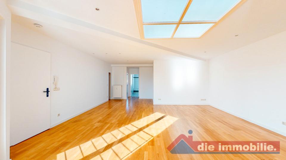 Dachgeschoßwohnung Magdeburg - 4 Zimmer, 142 m&sup2;, 1.065&euro; | Angebot:24257666