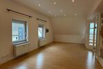 Dachgeschoßwohnung Adelsheim - 3.5 Zimmer, 120 m&sup2;, 1.000&euro; | Angebot:26383093
