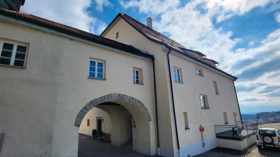 Etagenwohnung Fürstenstein - 2 Zimmer, 54 m&sup2;, 395&euro; | Angebot:25327244