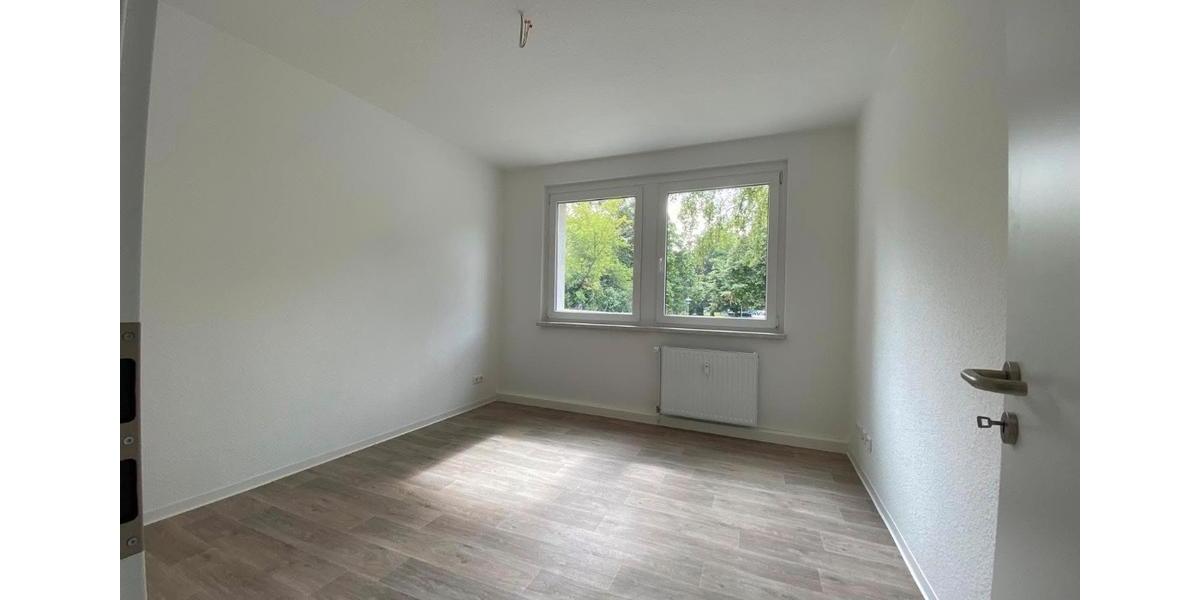 Etagenwohnung Staßfurt - 3 Zimmer, 59 m&sup2;, 473&euro; | Angebot:25720977