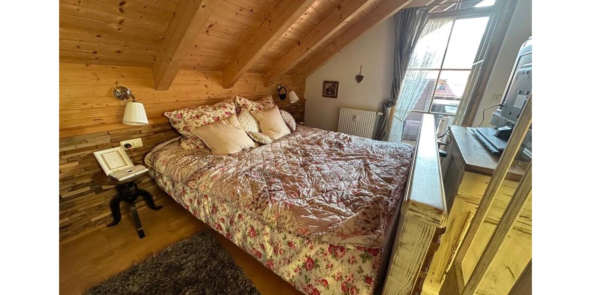 Dachgeschoßwohnung Oberstdorf - 1 Zimmer, 37 m&sup2;, 690&euro; | Angebot:26032312