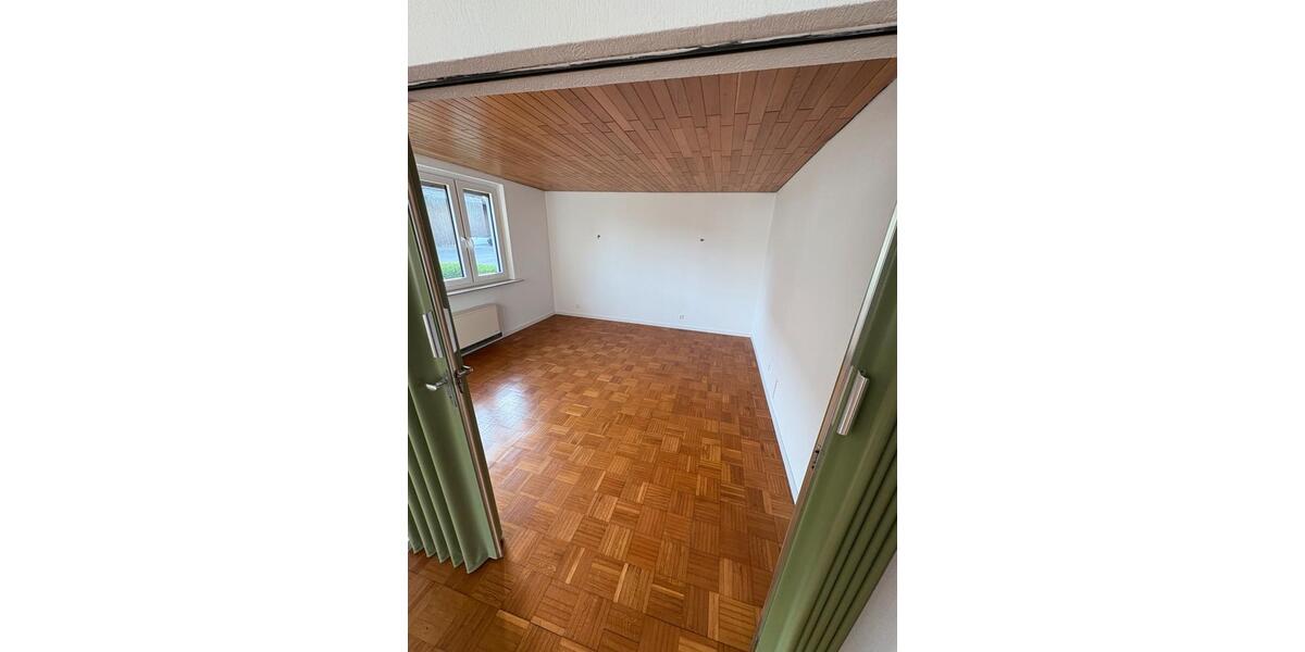 Einfamilienhaus Horb am Neckar - 5 Zimmer, 110 m&sup2;, 950&euro; | Angebot:26693092