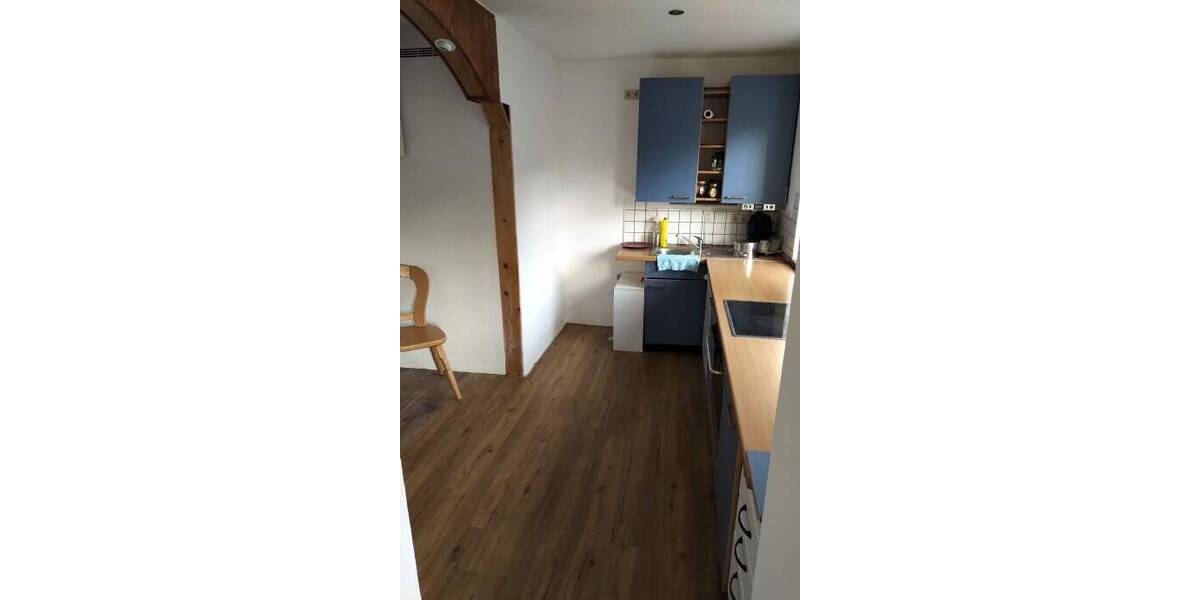 Etagenwohnung Burgoberbach Neuses - 2 Zimmer, 100 m&sup2;, 650&euro; | Angebot:26833063