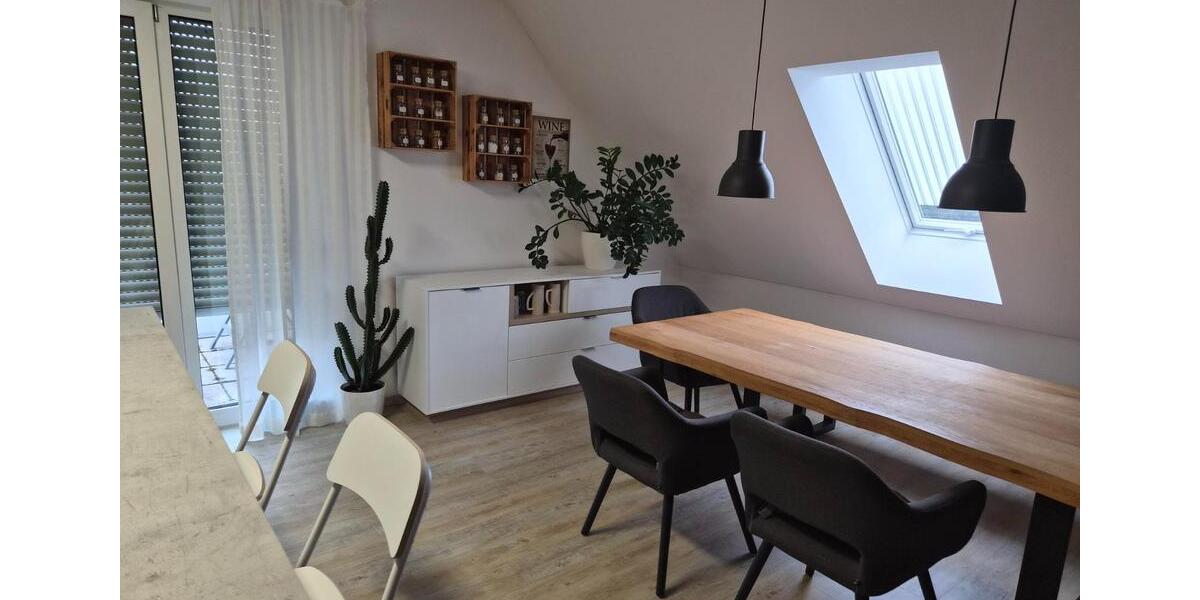 Maisonettenwohnung Schwandorf - 3 Zimmer, 110 m&sup2;, 1.060&euro; | Angebot:25366180