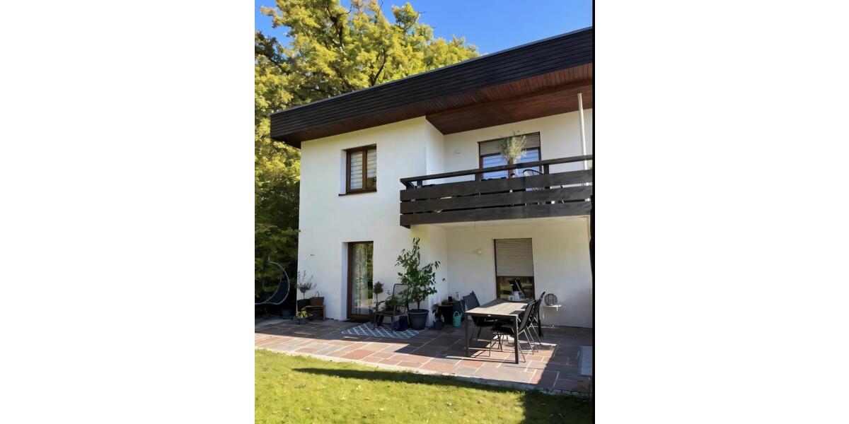 Großzügige 5 Zimmer-Wohnung mit Gartenanteil in ruhiger Lage 5 zimmer