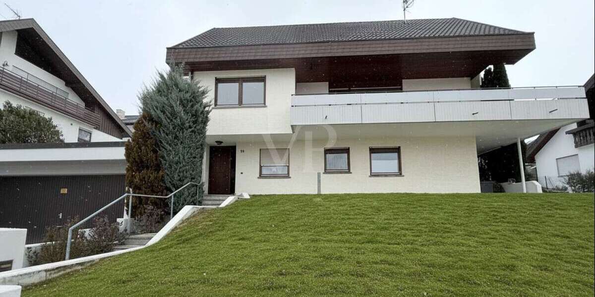 Etagenwohnung Ispringen - 5 Zimmer, 212 m&sup2;, 1.800&euro; | Angebot:24753521