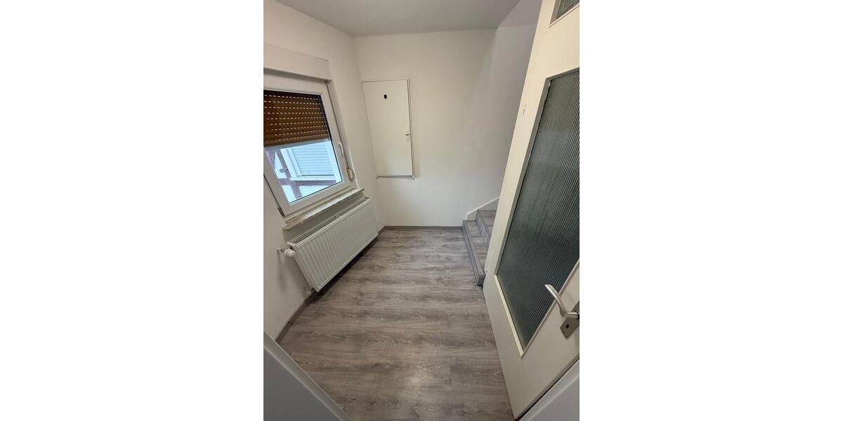 Eigentums Haus zu Vermieten 4 zimmer