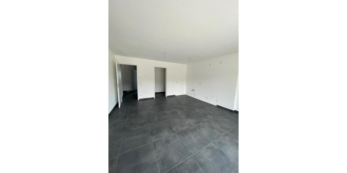 Erdgeschoßwohnung Pfarrkirchen - 3 Zimmer, 80 m&sup2;, 1.050&euro; | Angebot:24864254