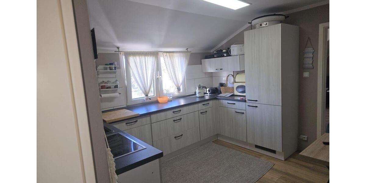 Dachgeschoßwohnung Dormagen - 3 Zimmer, 70 m&sup2;, 1.000&euro; | Angebot:25047252