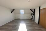 Dachgeschoßwohnung Bad Schmiedeberg - 4 Zimmer, 125 m&sup2;, 750&euro; | Angebot:25714357