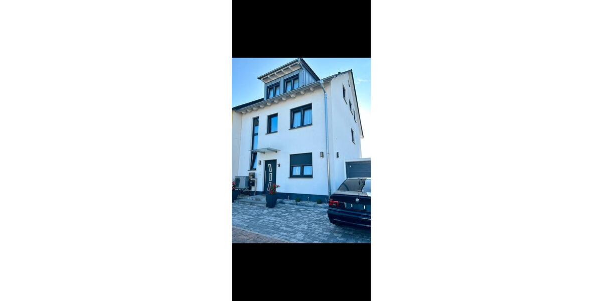 Erdgeschoßwohnung Illingen - 2 Zimmer, 60 m&sup2;, 950&euro; | Angebot:24643630