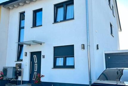 Wohnung Illingen - 2 Zimmer, 60 m&sup2;, 950&euro; | Angebot:24643630