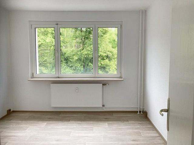 Etagenwohnung Hermsdorf - 3 Zimmer, 59 m&sup2;, 350&euro; | Angebot:26425562