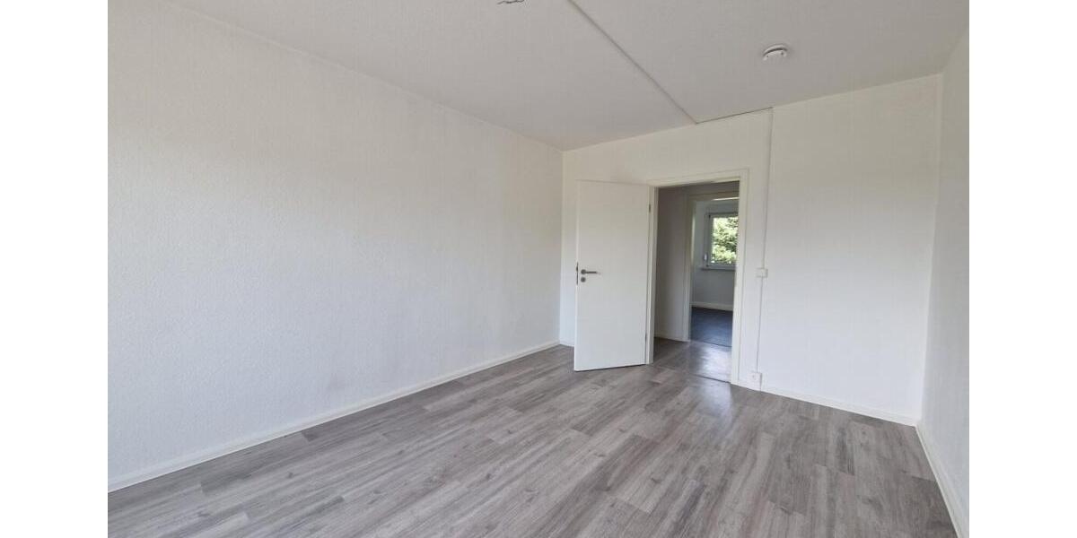 Erdgeschoßwohnung Torgau - 4 Zimmer, 86 m&sup2;, 472&euro; | Angebot:24984479