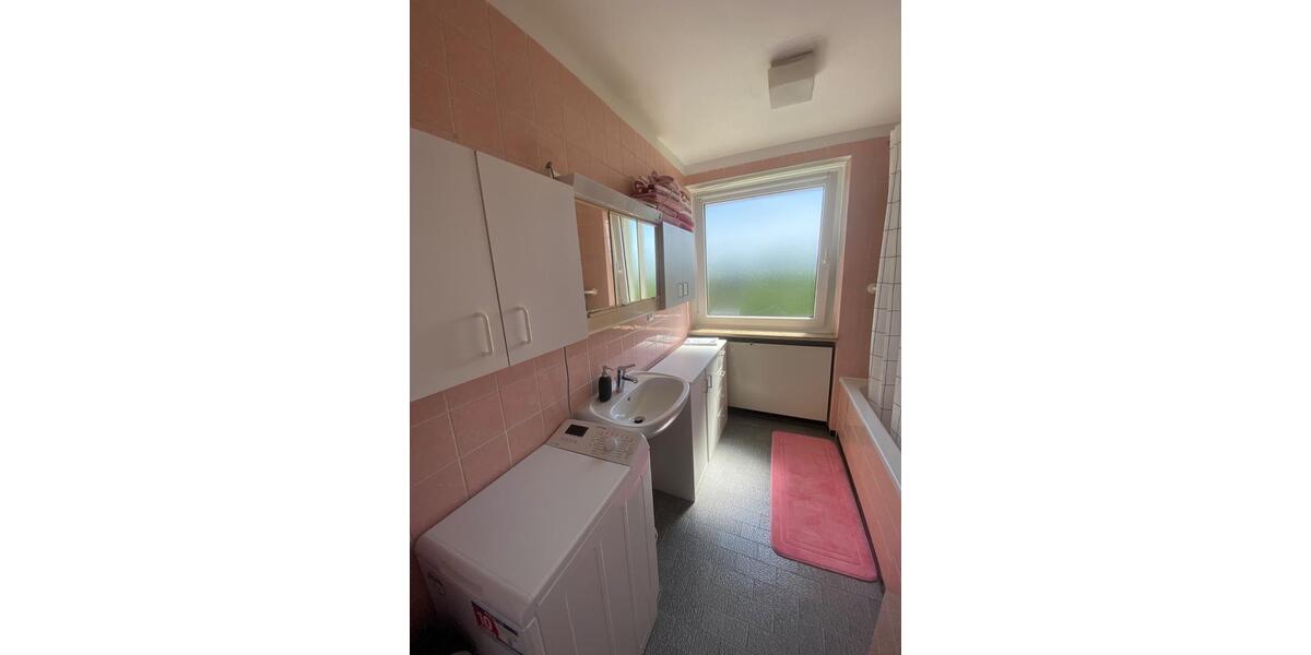 Wohnen auf Zeit Karlsruhe Hagsfeld - 1 Zimmer, 16 m&sup2;, 540&euro; | Angebot:26408458