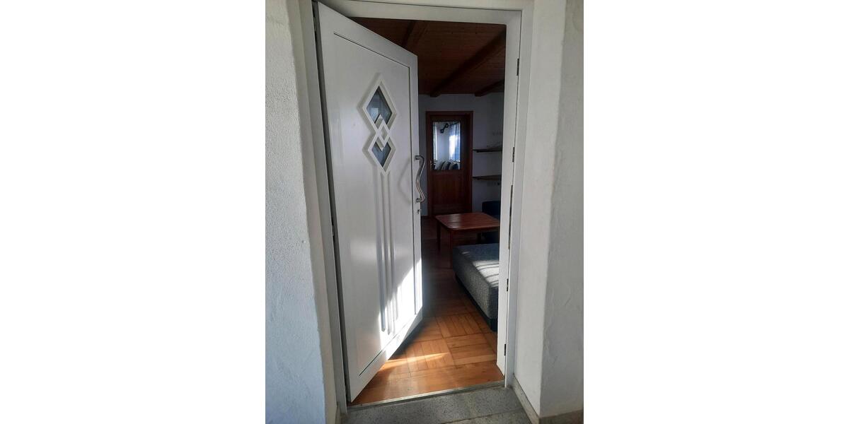 Erdgeschoßwohnung Laichingen - 2 Zimmer, 55 m&sup2;, 750&euro; | Angebot:24783906