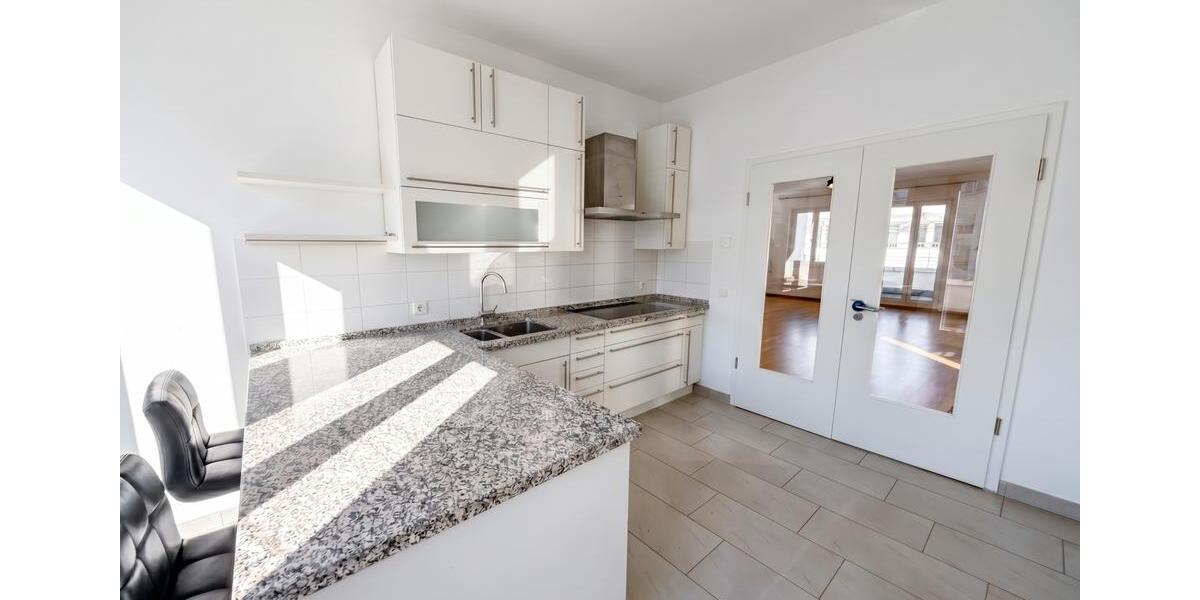 Etagenwohnung Berlin Mitte - 4 Zimmer, 133 m&sup2;, 1.900&euro; | Angebot:26586441