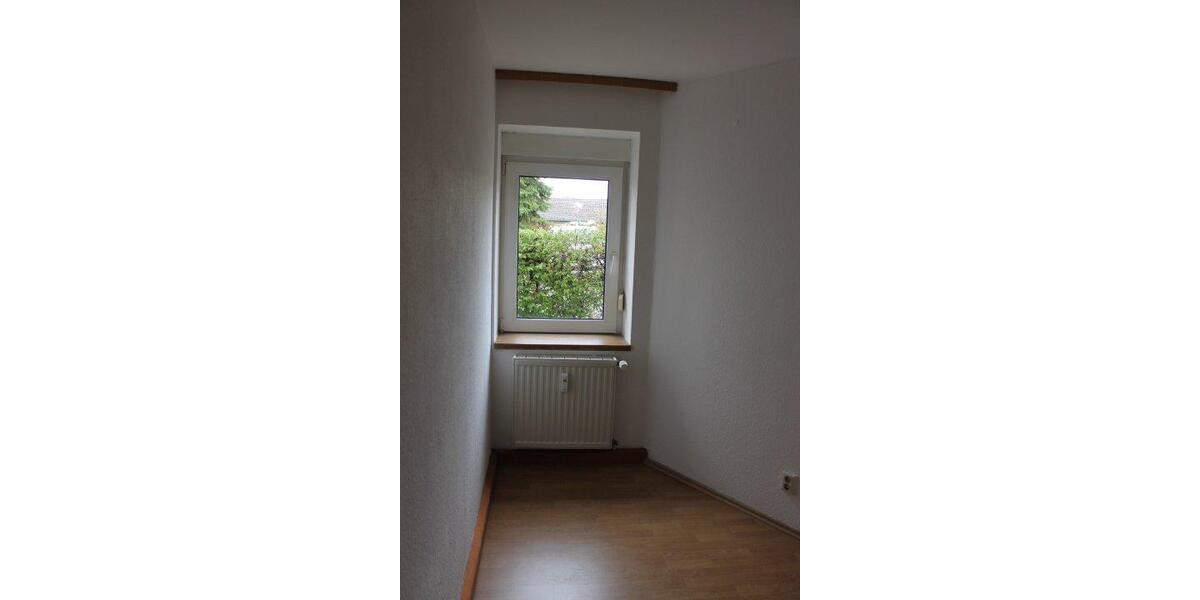 Etagenwohnung Naumburg (Saale) - 2 Zimmer, 37 m&sup2;, 229&euro; | Angebot:26249671