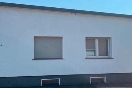 Haus Duisburg Hochheide - 3 Zimmer, 106 m&sup2;, 1.750&euro; | Angebot:25151782