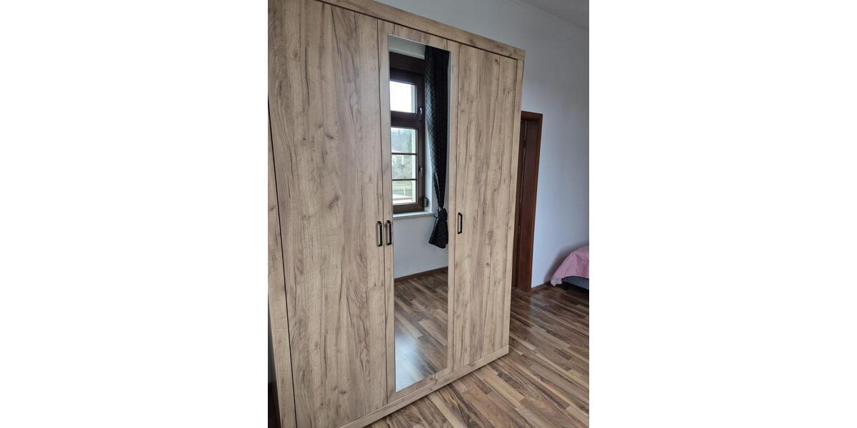 Neu renovierte, möblierte 2-Raum Wohnung in 06729 Elsteraue 2 zimmer