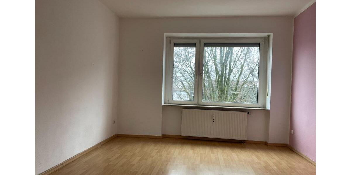 Etagenwohnung Wuppertal - 3 Zimmer, 83 m&sup2;, 535&euro; | Angebot:25257723
