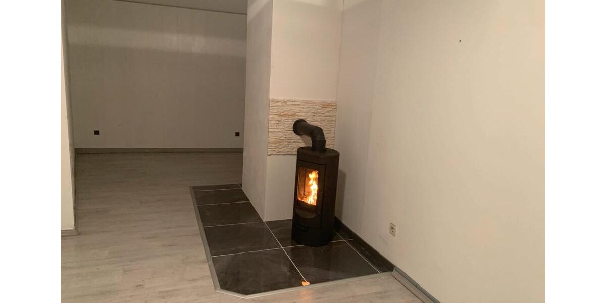 Maisonettenwohnung Baunatal - 4 Zimmer, 127 m&sup2;, 1.000&euro; | Angebot:26164220