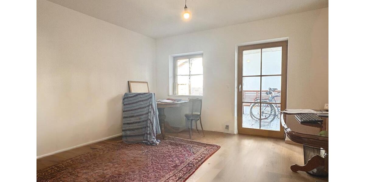 Doppelhaushälfte Bad Tölz - 4 Zimmer, 150 m&sup2;, 2.100&euro; | Angebot:25362103