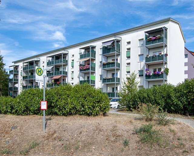 Etagenwohnung Meiningen - 3 Zimmer, 63 m&sup2;, 490&euro; | Angebot:27235421