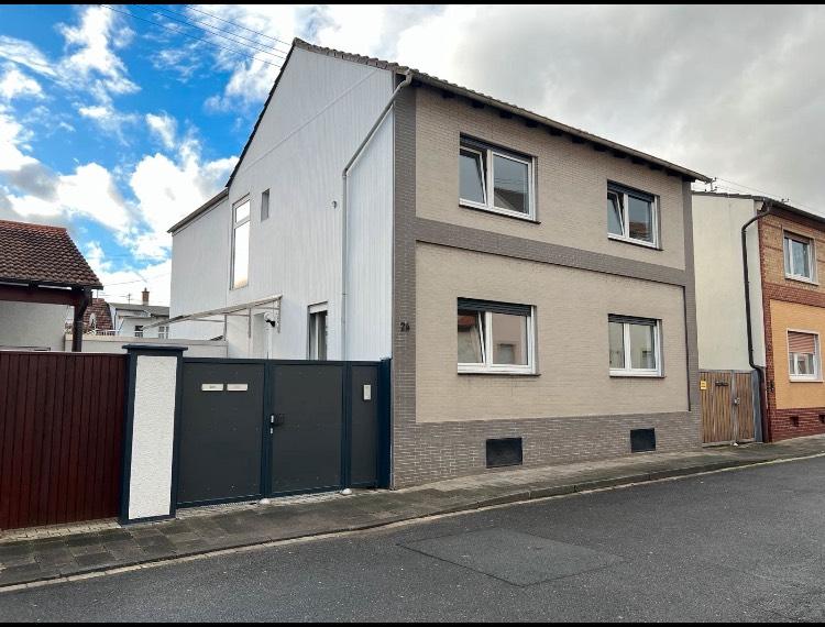 Erdgeschoßwohnung Ludwigshafen am Rhein Ludwigshafen-Oggersheim - 3 Zimmer, 96 m&sup2;, 1.290&euro; | Angebot:25989177