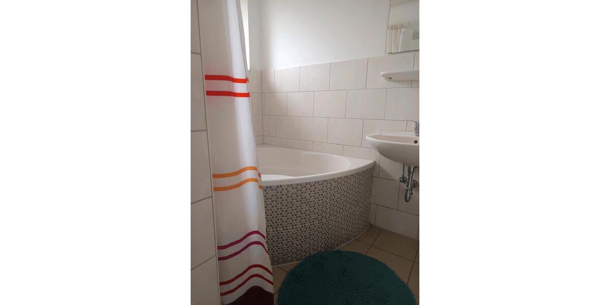 Erdgeschoßwohnung Ansbach - 1 Zimmer, 118 m&sup2;, 1.300&euro; | Angebot:26163055