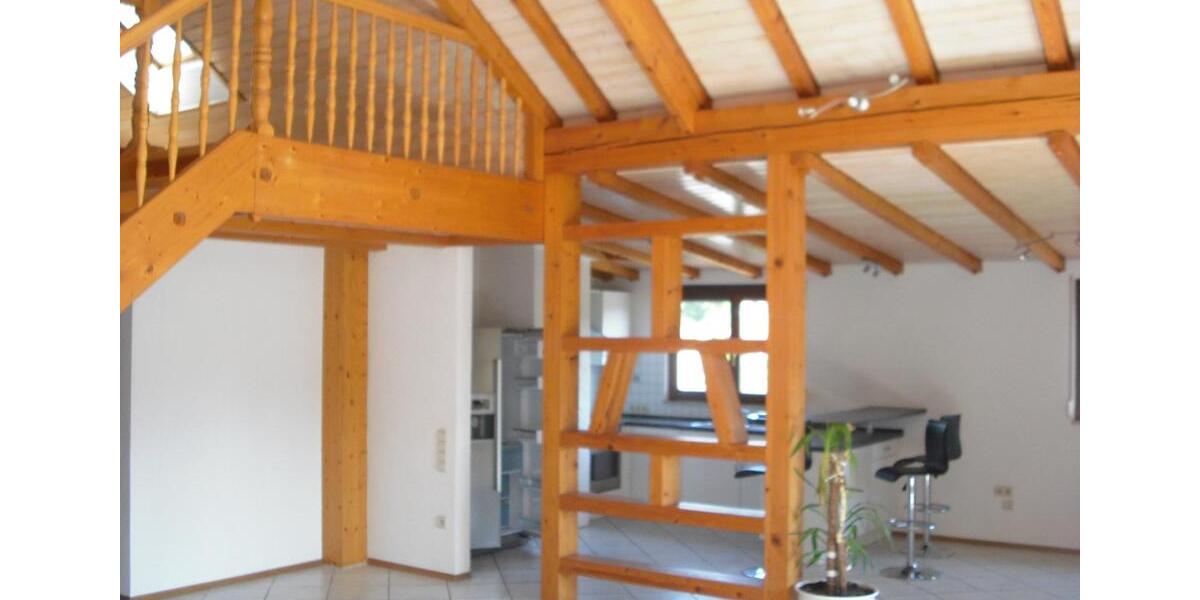 Exklusive Dachgeschosswohnung zimmer