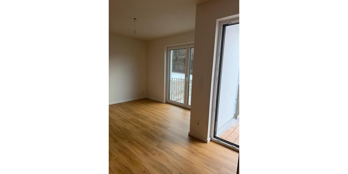 2 Zimmer Wohnung inkl. Küche,Garage,Süd Balkon 2 zimmer