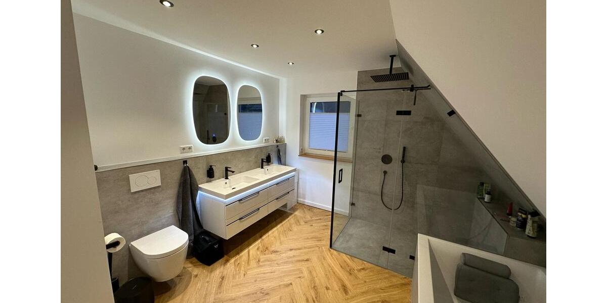 Einfamilienhaus Schmallenberg - 5 Zimmer, 115 m&sup2;, 1.200&euro; | Angebot:24842319