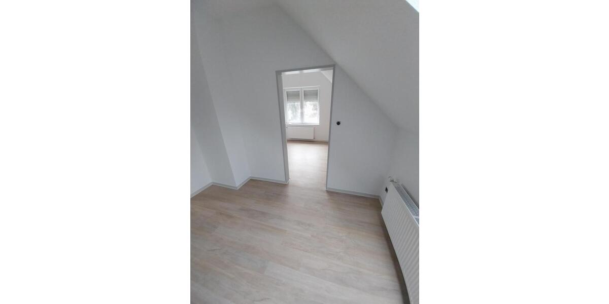 Komplett sanierte Altbau-Doppelhaushälfte in Oldenburg-Osternburg 5 zimmer