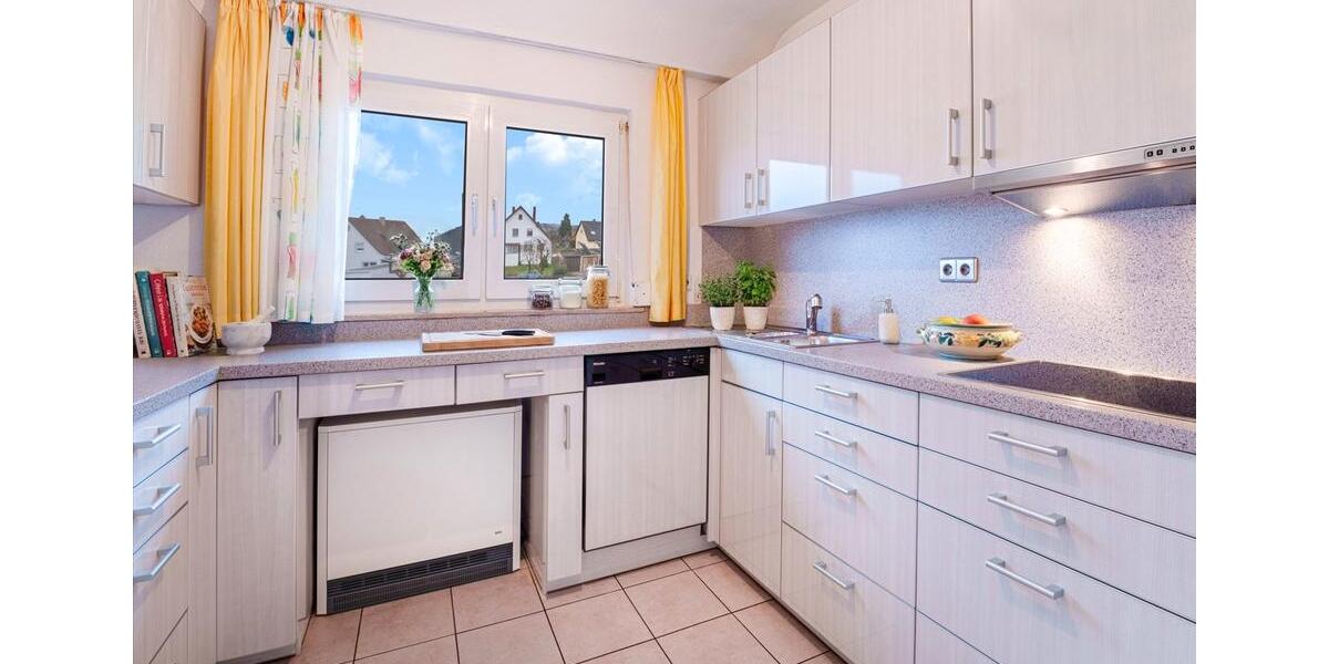 Einfamilienhaus Filderstadt - 7 Zimmer, 116 m&sup2;, 1.390&euro; | Angebot:26424405