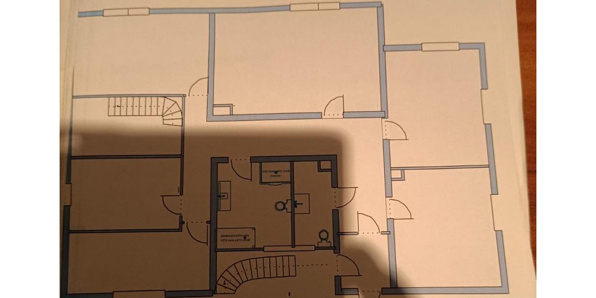 Hochparterre Arnbruck - 5.5 Zimmer, 250 m&sup2;, 1.190&euro; | Angebot:24024657
