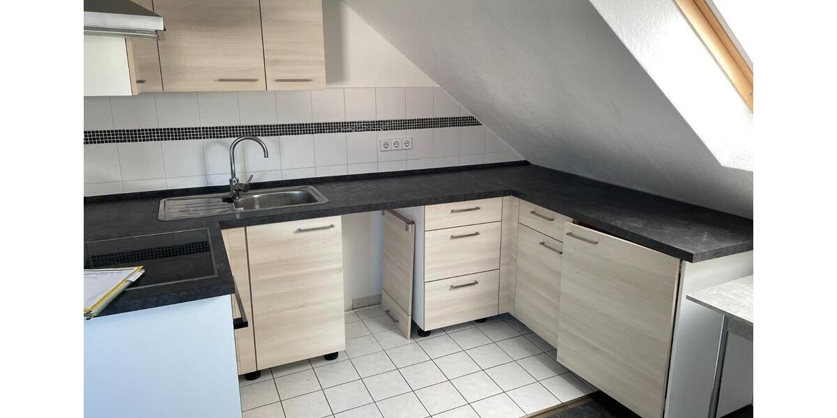 Dachgeschoßwohnung Senftenberg - 3 Zimmer, 67 m&sup2;, 436&euro; | Angebot:23862245