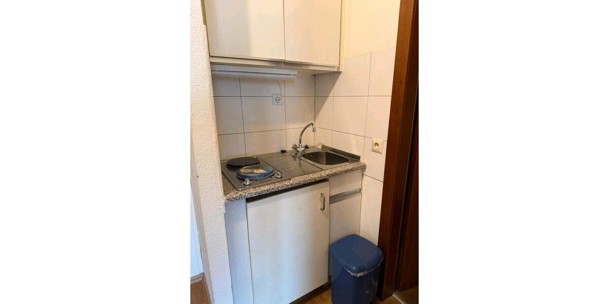 Etagenwohnung Bergisch Gladbach Alt-Frankenforst - 1 Zimmer, 40 m&sup2;, 660&euro; | Angebot:24610841