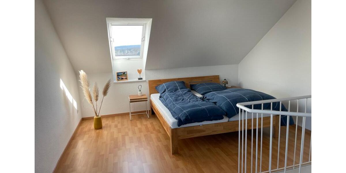 Wohnen auf Zeit Ditzingen - 2.5 Zimmer, 82 m&sup2;, 1.685&euro; | Angebot:25982081
