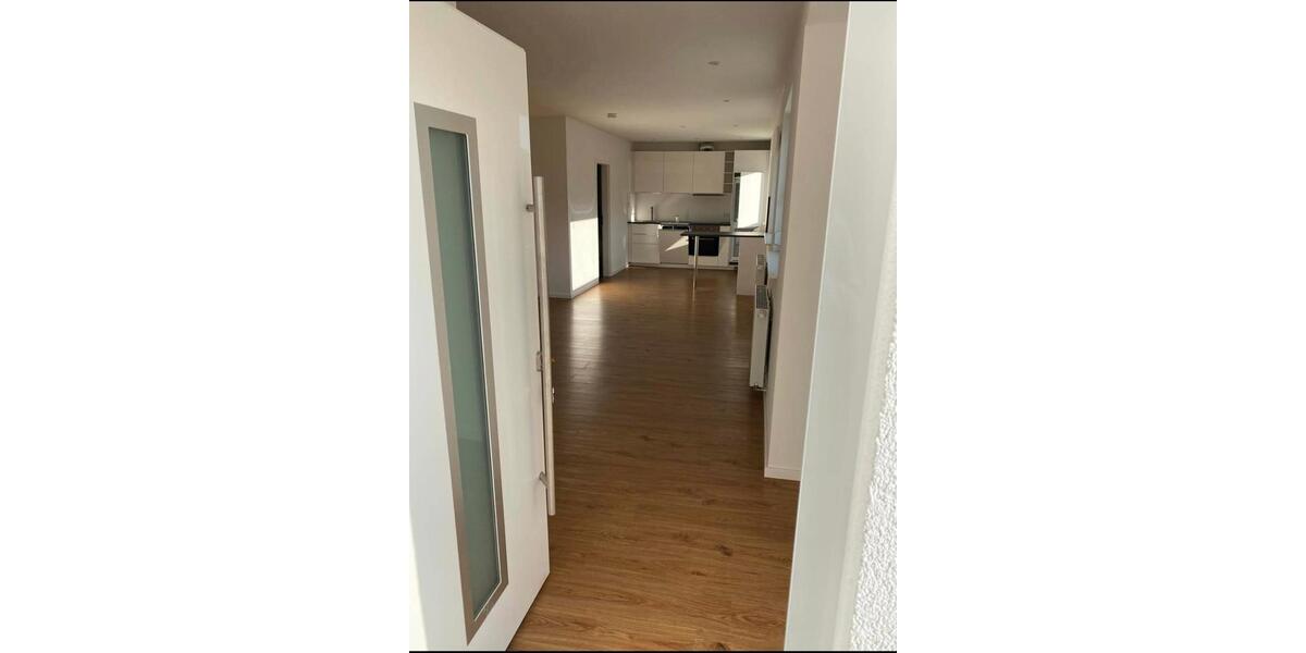 Etagenwohnung Aalen Unterkochen - 4 Zimmer, 93 m&sup2;, 1.365&euro; | Angebot:25966473