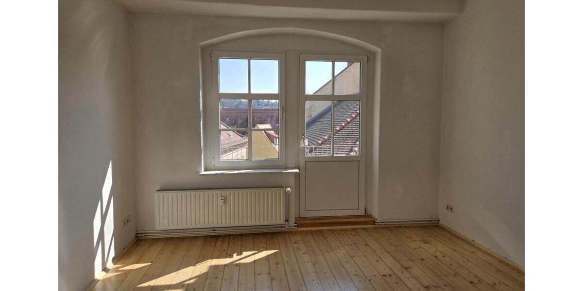 Dachgeschoßwohnung Meißen - 3 Zimmer, 75 m&sup2;, 675&euro; | Angebot:25904346