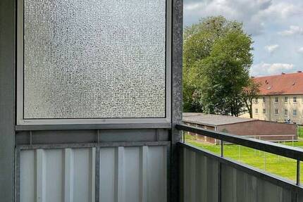 Wohnung Bad Lauchstädt Kleinlauchstädt - 3 Zimmer, 58 m&sup2;, 359&euro; | Angebot:26798942