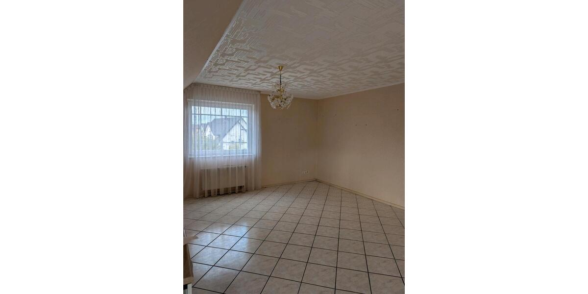 Dachgeschoßwohnung Hilter am Teutoburger Wald - 4 Zimmer, 148 m&sup2;, 1.100&euro; | Angebot:24721373