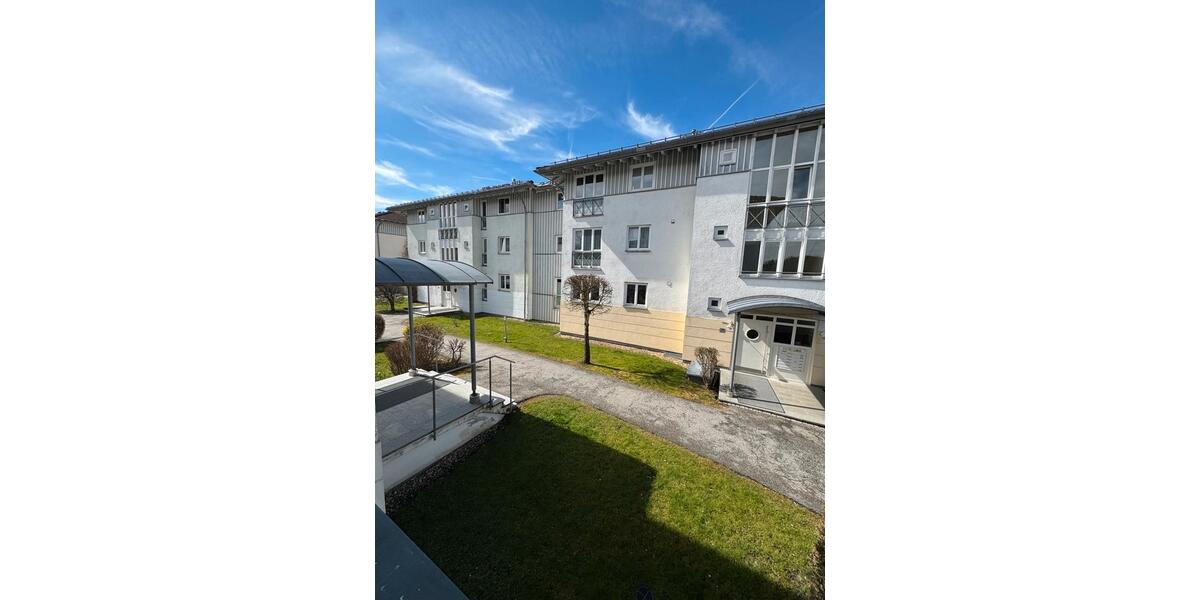 Etagenwohnung Regen - 3 Zimmer, 76 m&sup2;, 550&euro; | Angebot:26071638
